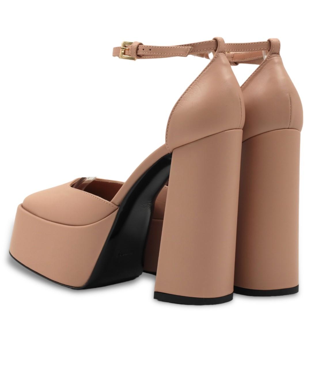 Туфли Pollini.